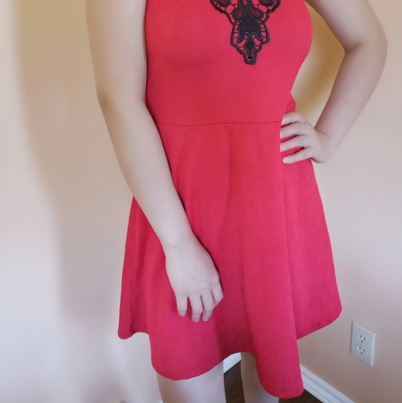 Red Dress - Picture 2 of 2